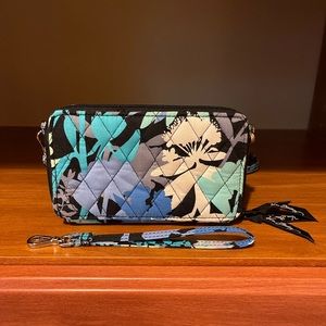 Vera Bradley cross body bag